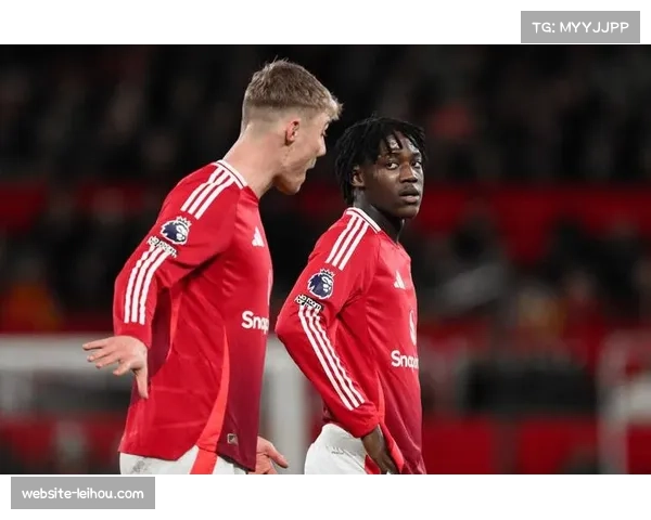 曼联力争击败利物浦迎赛季首个连胜展现红魔重振雄风新希望